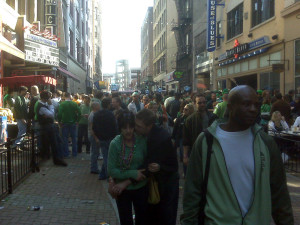 Check out the dude trying to get some in the middle of the stree... epic.