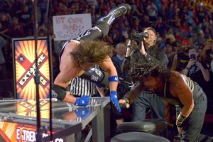 Extreme Rules 2016 - Reigns vs Styles